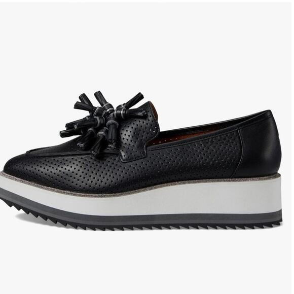 Johnston & Murphy Shoes - JOHNSTON & MURPHY NWB Gracelyn Perfed Tassel Slip On Platform Loafers 9 Leather